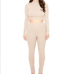 NAKED WARDROBE NUDE TAUPE SET SMALL